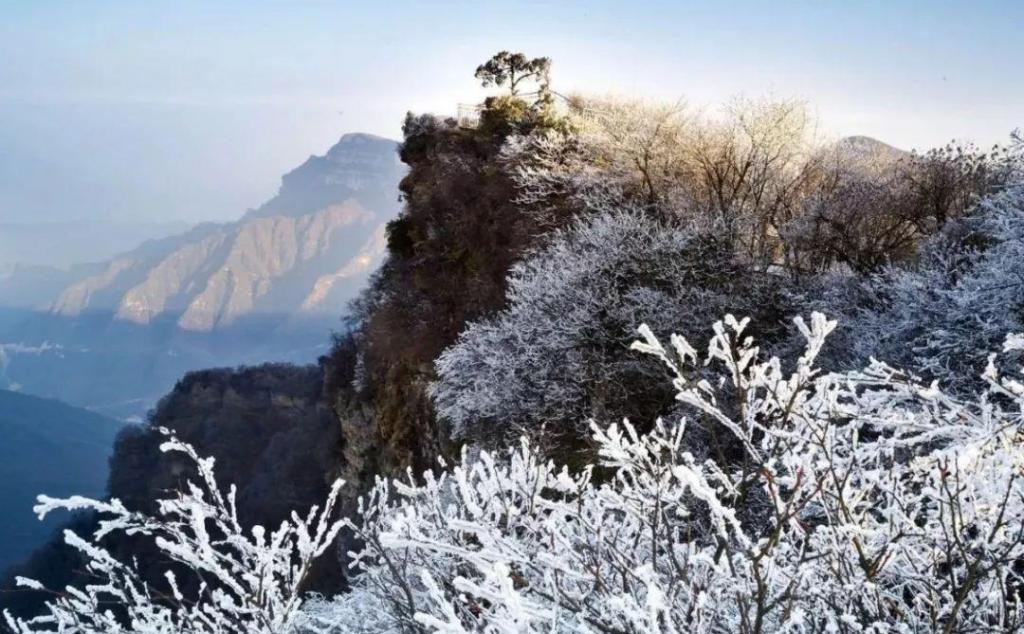 陜西出發(fā)西安2日周邊自駕游：光霧山十八月潭-米倉山國(guó)家森林公園2日周末自駕游