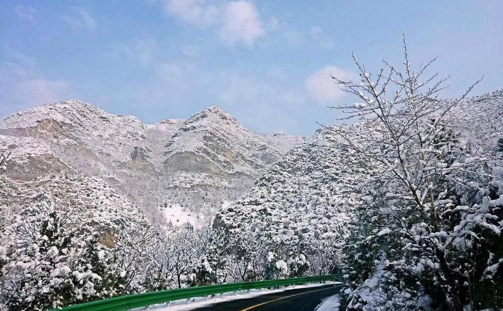 北京出發(fā)冰瀑泡溫泉2日自駕游：玉渡山冰雪之約、享私湯溫泉、探樣邊長(zhǎng)城之旅