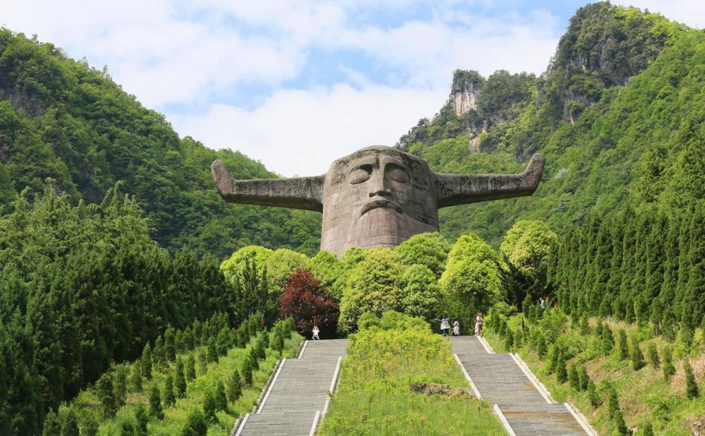 西安出發(fā)湖北神農(nóng)架4日自駕游：天生橋-香溪源-官門山-神農(nóng)頂-大九湖深度自駕4日游