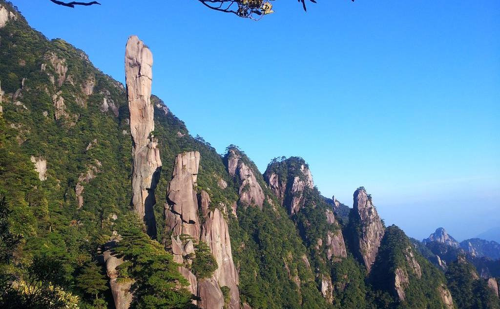 長沙出發(fā)江西3日自駕游：上饒三清山南清園-西海岸棧道-婺源熹園3日自駕游