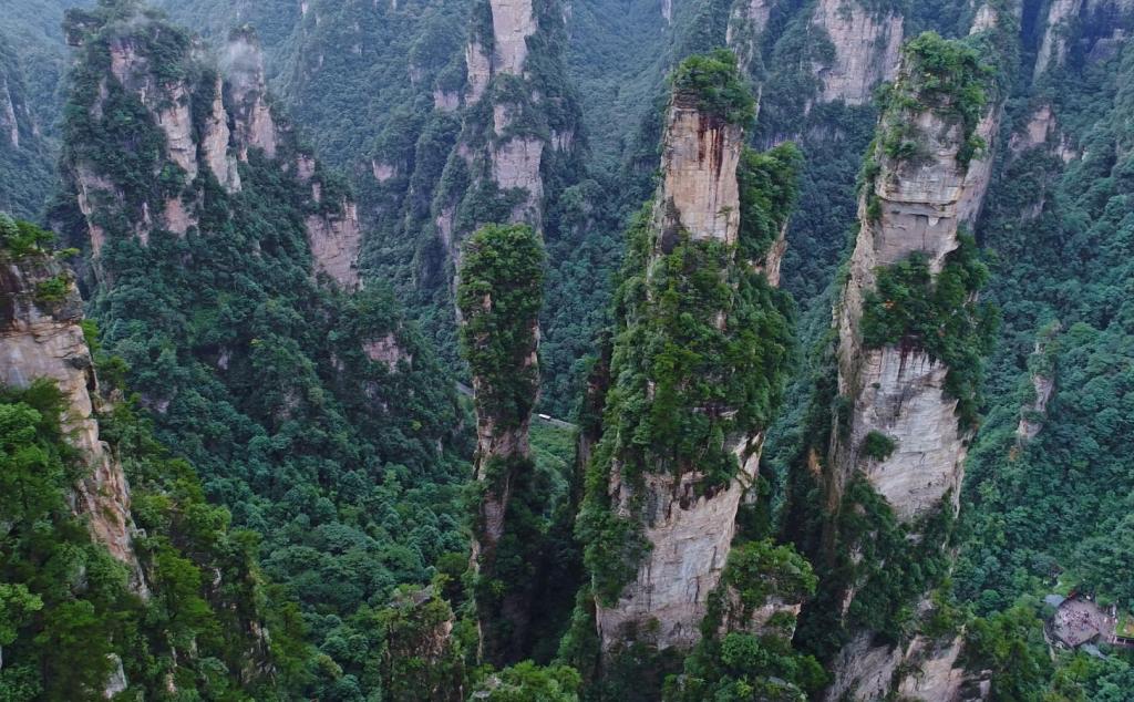 成都出發(fā)湖南6日自駕：酉陽-芙蓉古鎮(zhèn)-張家界武陵源-天門山6日自駕游