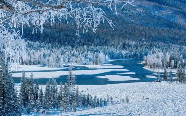 阿勒泰集合新疆4日落地自駕游：喀納斯-禾木村雪景，體驗(yàn)新疆冰雪天地4日游